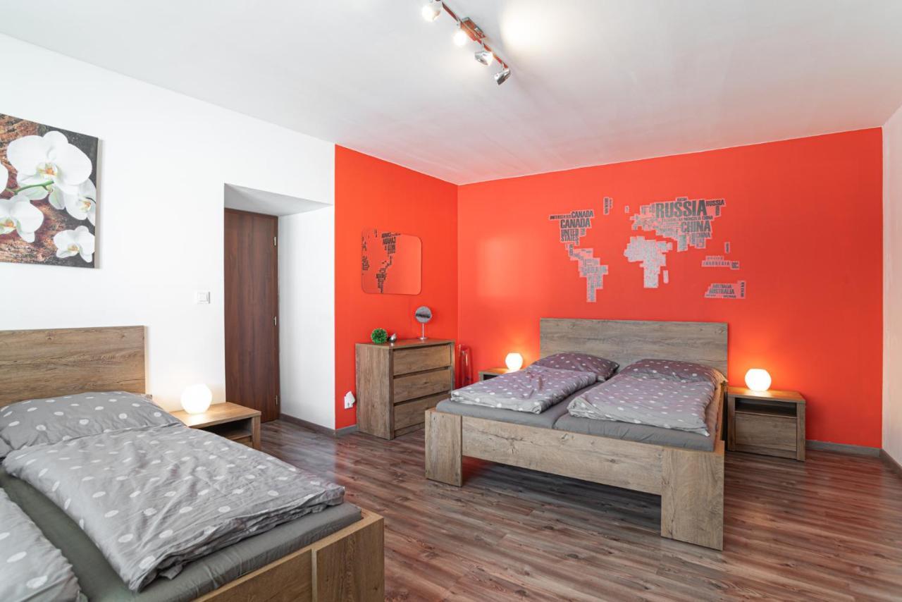 Saeli Apartments มิคูลอฟ ภายนอก รูปภาพ